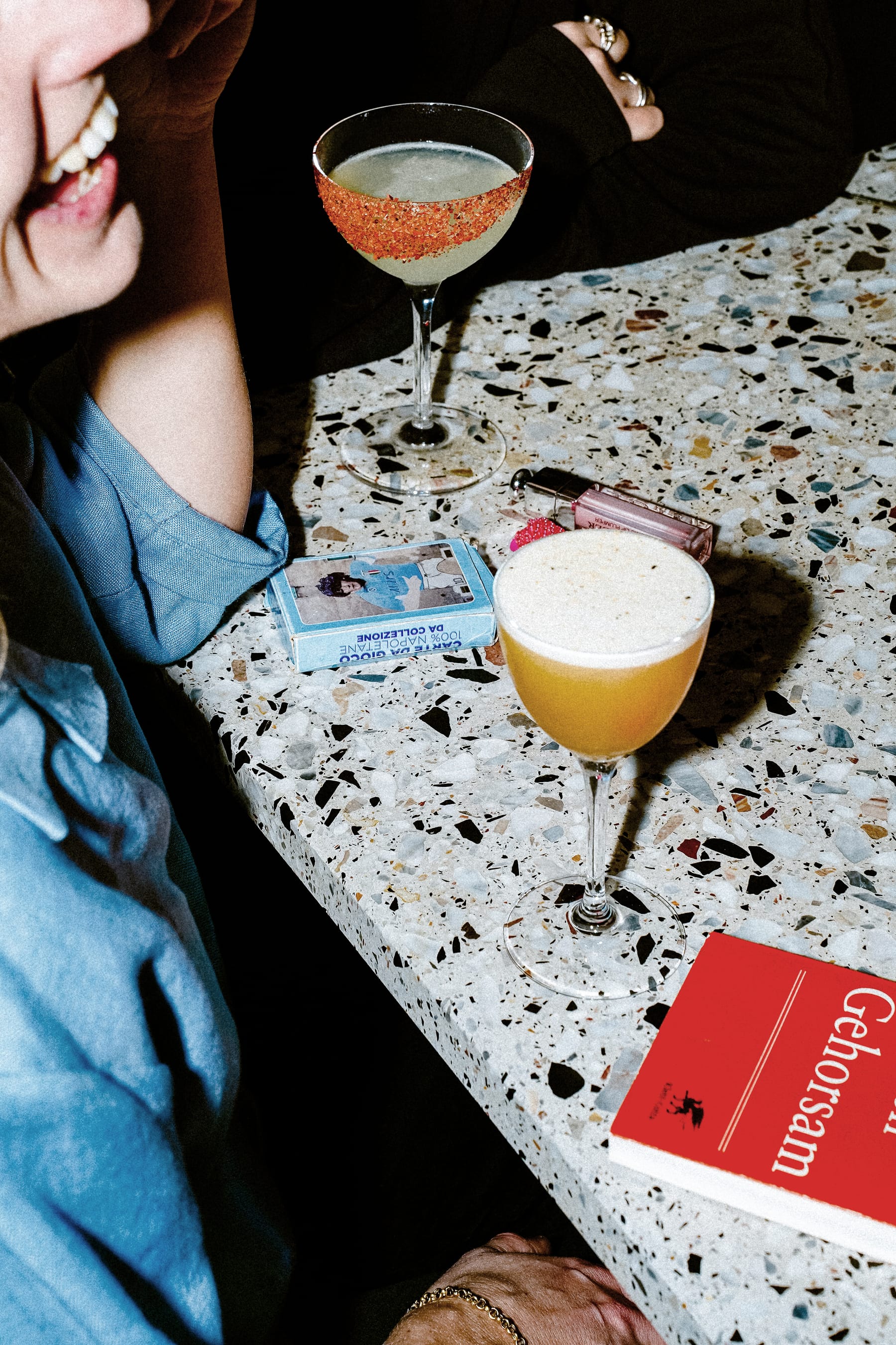 Brand session Zürich — tactile commercial photography