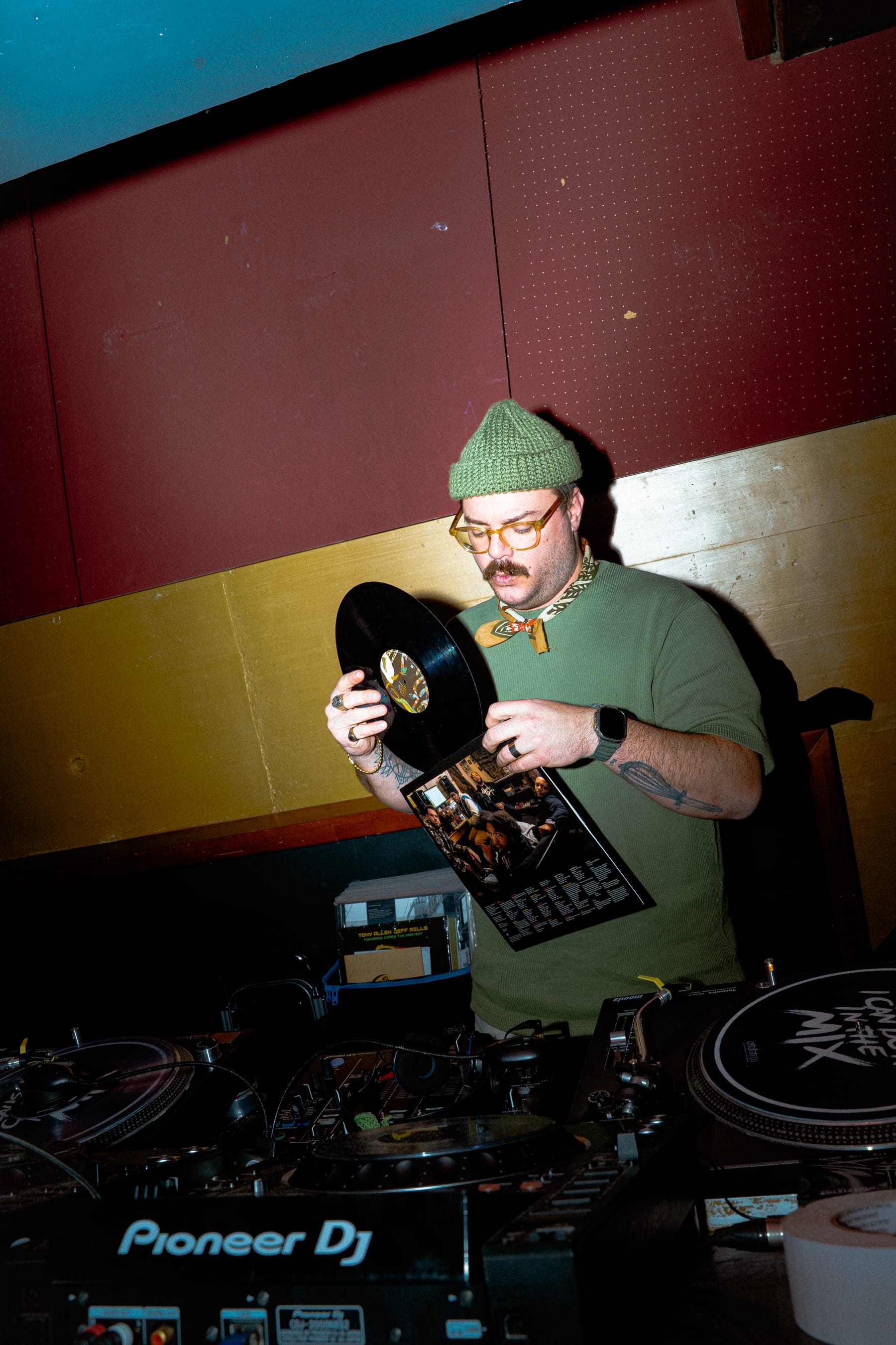 Portrait session Zürich — personality over perfection